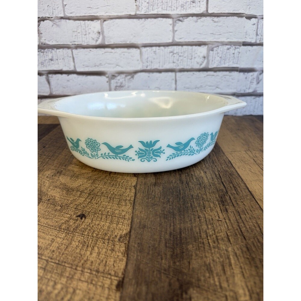 Vintage Pyrex Bluebird 1 1/2 Qt Casserole No Lid #043 Mint Condition